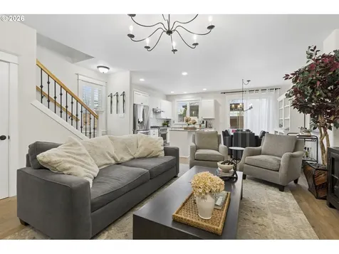 748 N Little Oak Street Newberg OR 97132