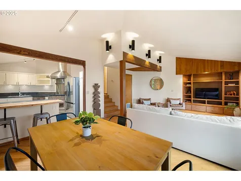 1175 Fir Lane Eugene OR 97405