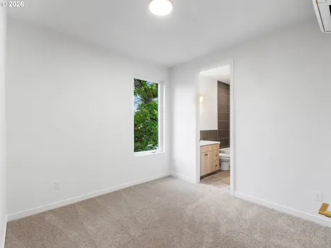 3864 NE Alberta Court Portland OR 97211
