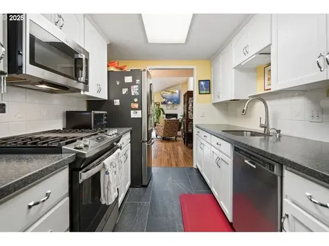 16975 SW Matador Lane Portland OR 97224