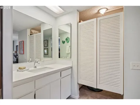 16975 SW Matador Lane Portland OR 97224