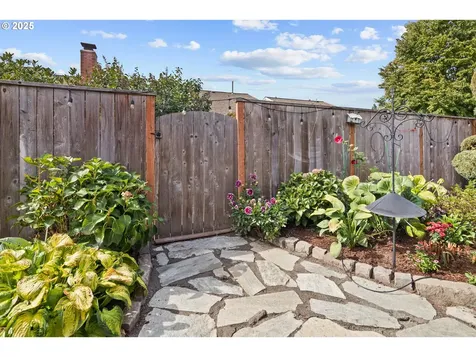 16975 SW Matador Lane Portland OR 97224