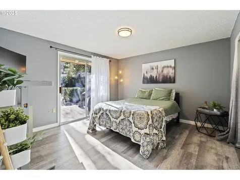 12820 SW 22nd Street Beaverton OR 97008
