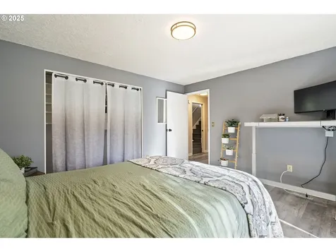 12820 SW 22nd Street Beaverton OR 97008