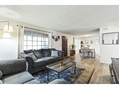 12820 SW 22nd Street Beaverton OR 97008