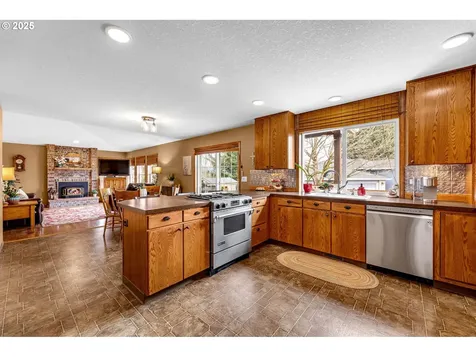 2616 NW Ivy Street Camas WA 98607