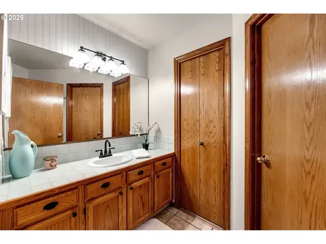 2616 NW Ivy Street Camas WA 98607