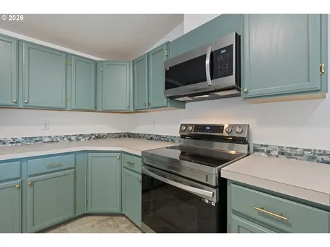 1971 E Sixth Avenue Sutherlin OR 97479