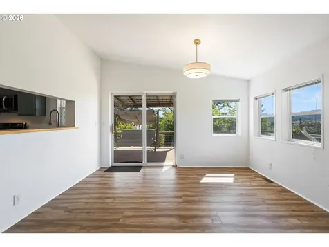 1971 E Sixth Avenue Sutherlin OR 97479