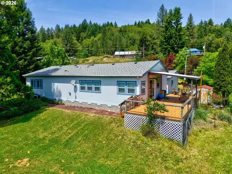 1971 E Sixth Avenue Sutherlin OR 97479