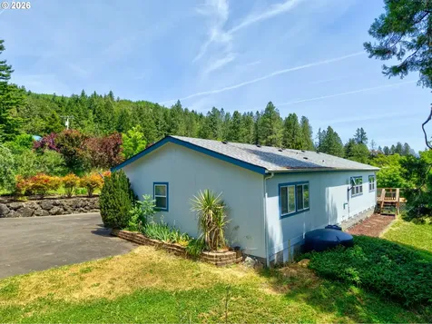 1971 E Sixth Avenue Sutherlin OR 97479