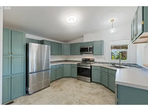 1971 E Sixth Avenue Sutherlin OR 97479