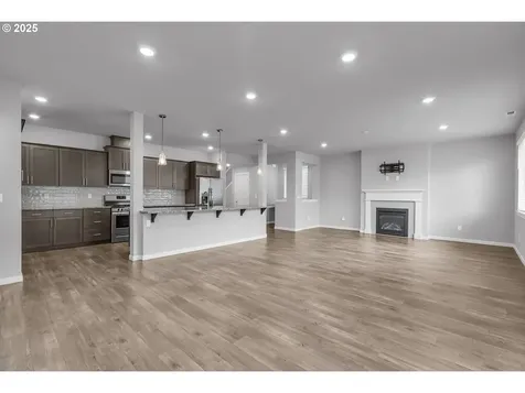 1618 36th Place Forest Grove OR 97116