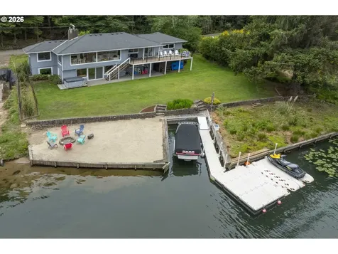 2170 NE Lake Drive Lincoln City OR 97367