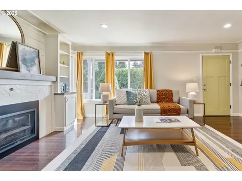 7585 SW 71st Avenue Portland OR 97223