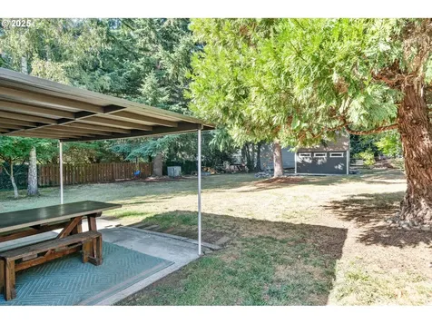 7585 SW 71st Avenue Portland OR 97223