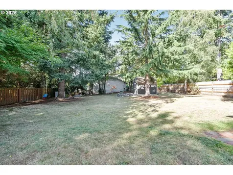 7585 SW 71st Avenue Portland OR 97223