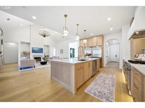 5103 S Street Washougal WA 98671