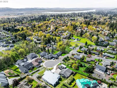 5103 S Street Washougal WA 98671
