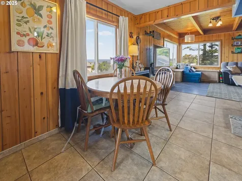 1749 NE 19th Street Lincoln City OR 97367