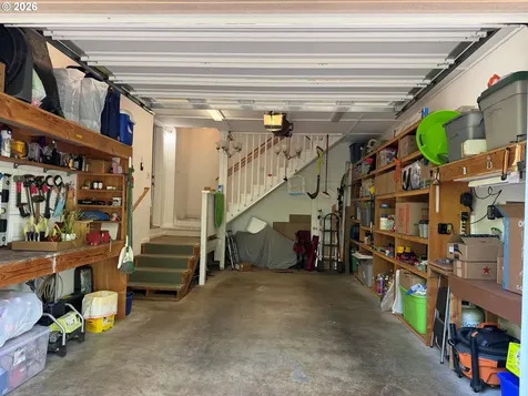 2383 W Military Avenue Roseburg OR 97471