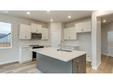 9445 SE Crystal Rose Street Happy Valley OR 97086