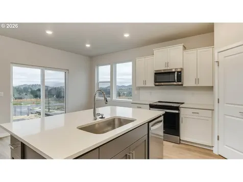 9445 SE Crystal Rose Street Happy Valley OR 97086