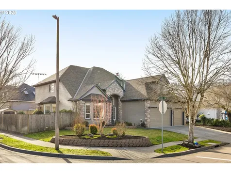781 Nicole Drive West Linn OR 97068