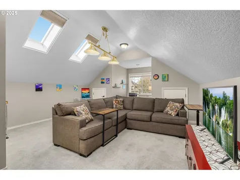 781 Nicole Drive West Linn OR 97068