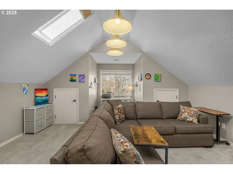 781 Nicole Drive West Linn OR 97068