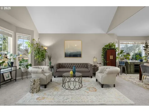 781 Nicole Drive West Linn OR 97068