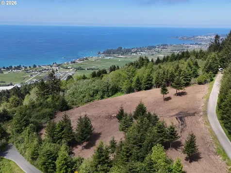 Mcvay Creek Road Tl310 Brookings OR 97415