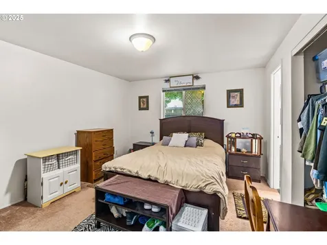 3318 Pinyon Street Springfield OR 97478
