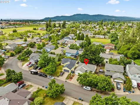 3318 Pinyon Street Springfield OR 97478