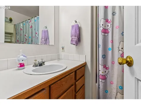 3318 Pinyon Street Springfield OR 97478