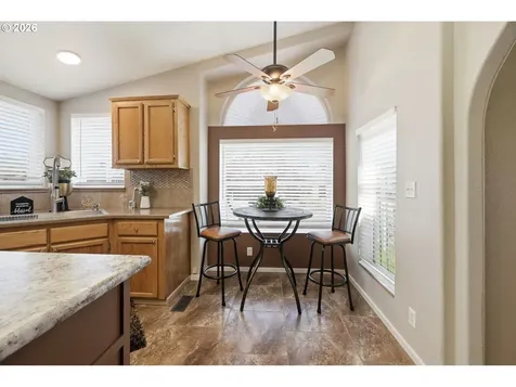 3220 Crescent Avenue Eugene OR 97408
