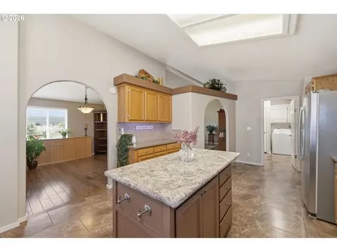 3220 Crescent Avenue Eugene OR 97408