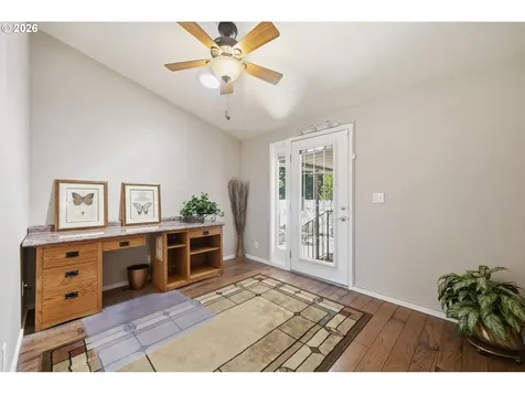 3220 Crescent Avenue Eugene OR 97408