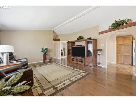 3220 Crescent Avenue Eugene OR 97408
