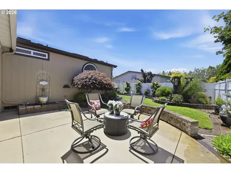 3220 Crescent Avenue Eugene OR 97408
