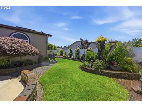 3220 Crescent Avenue Eugene OR 97408