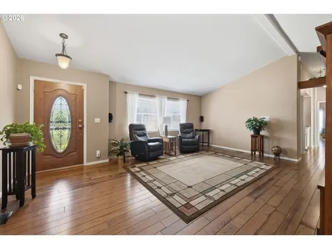 3220 Crescent Avenue Eugene OR 97408
