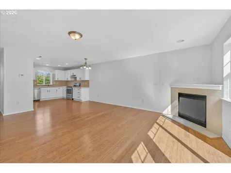2743 SE 98th Avenue Portland OR 97266