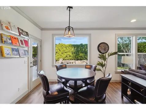 3753 NW Talamore Terrace Portland OR 97229