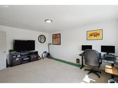 3753 NW Talamore Terrace Portland OR 97229