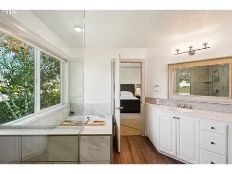 3753 NW Talamore Terrace Portland OR 97229