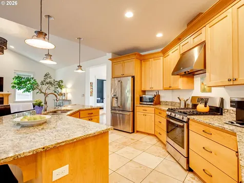 2695 NW Mount Ashland Drive Mcminnville OR 97128
