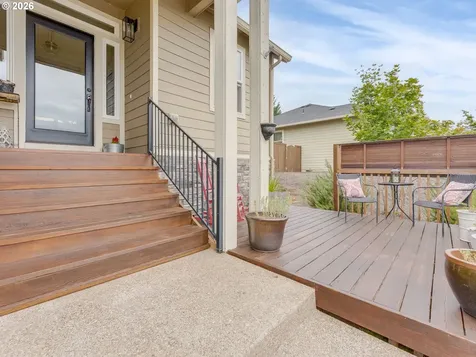 2695 NW Mount Ashland Drive Mcminnville OR 97128
