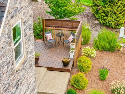 2695 NW Mount Ashland Drive Mcminnville OR 97128