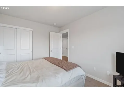 10817 NE 100th Avenue Vancouver WA 98662